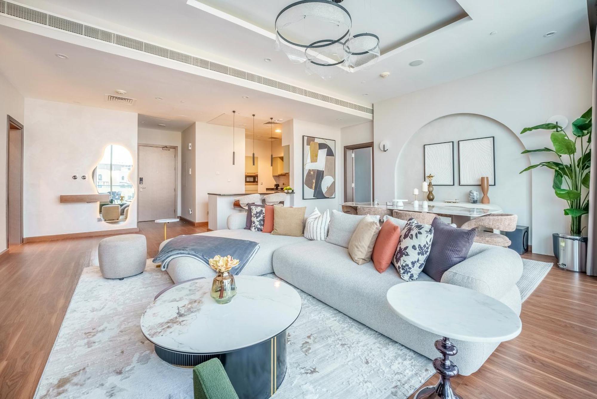 Upscale 3br - Oceana Residences - Beachfront Bliss Apartment